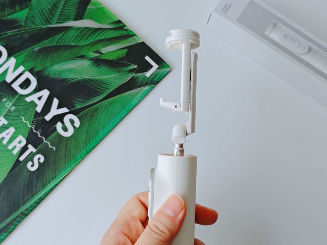 人我的自拍神器--小米变焦支架自拍杆 2ayx爱游戏app体育一杆多用拍照不求(图6)