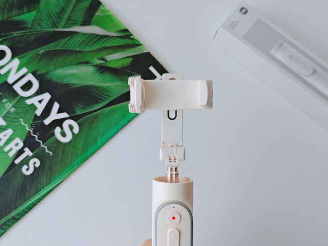 人我的自拍神器--小米变焦支架自拍杆 2ayx爱游戏app体育一杆多用拍照不求(图11)